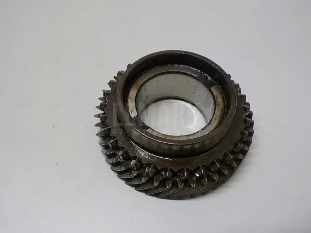 Шестерня 5-ой передачи для  BMW 5-serie E60/E61 2003-2009