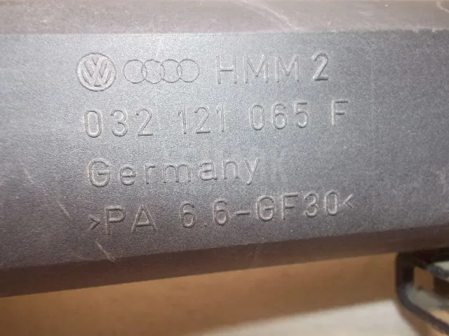 Трубка системы охлаждения для  Audi A3 [8PA] Sportback 2004-2013