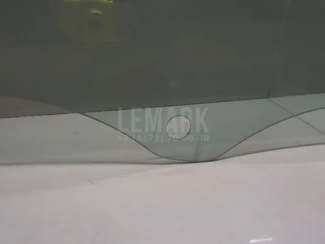 Стекло двери передней левой для  Chevrolet Malibu 2012-2016