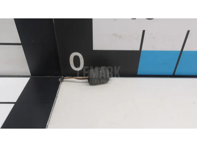 Патрон габаритного фонаря для  Exeed RX / Yaoguang (T22) 2023