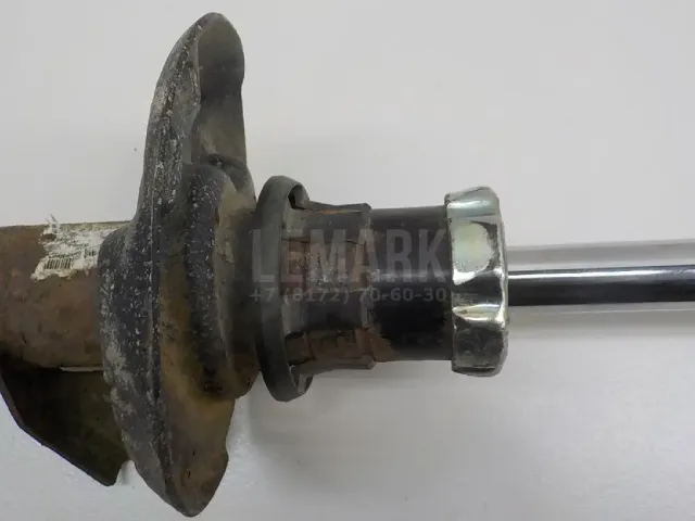 Амортизатор передний для  Fiat Linea 2007-2018