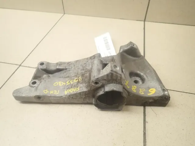 Кронштейн генератора для  Audi A6 [C6,4F] 2004-2011