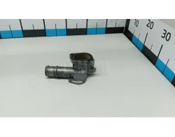 Фланец двигателя системы охлаждения