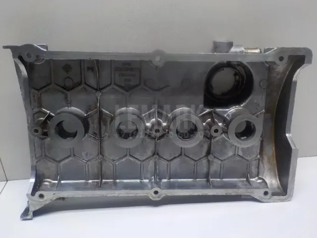 Крышка головки блока (клапанная) для  Chevrolet Spark 2010-2015