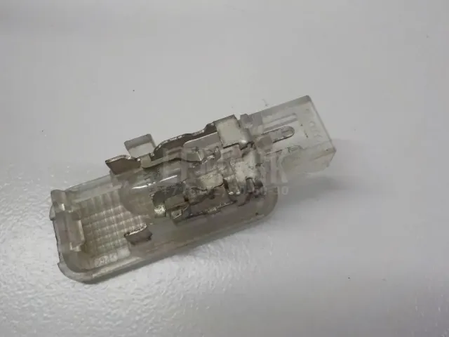 Плафон салонный для  BMW 4-serie F32/F33/F82 2012-2020