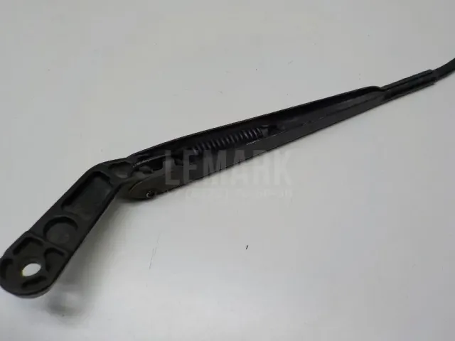 Поводок стеклоочистителя передний правый для  Chrysler Grand Voyager/Grand Caravan (RT) 2007-2020