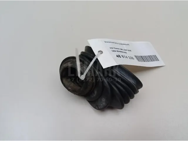Уплотнитель (наружный) для  Chery Amulet (A15) 2006-2012