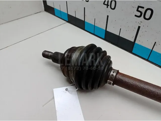 Полуось передняя левая