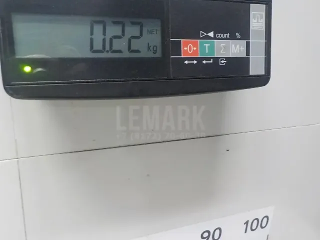 Накладка стекла переднего левого