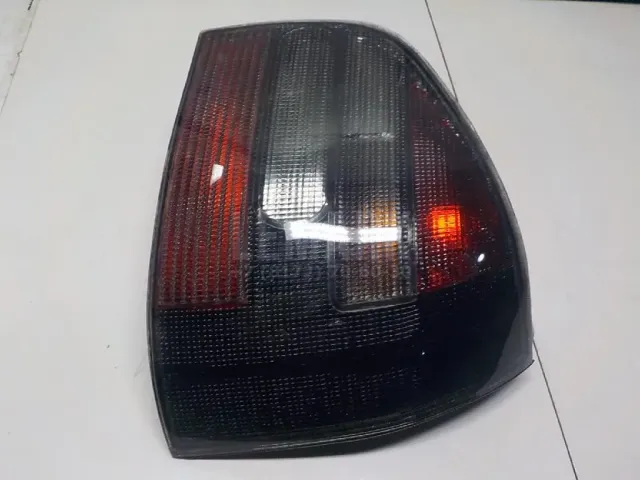Фонарь задний правый для  Honda Accord VII 2003-2008