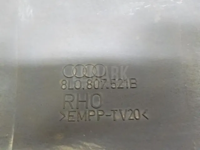 Спойлер заднего бампера