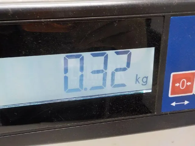 Замок капота