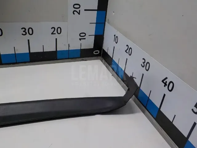 Накладка заднего бампера