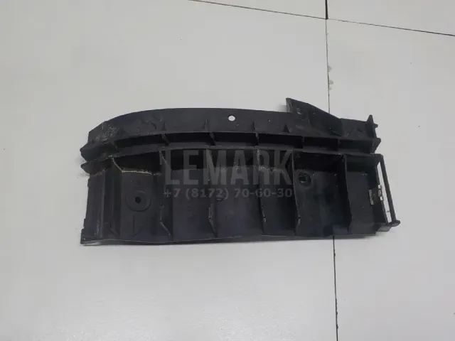 Направляющая заднего бампера правая для  Audi A6 [C6,4F] 2004-2011