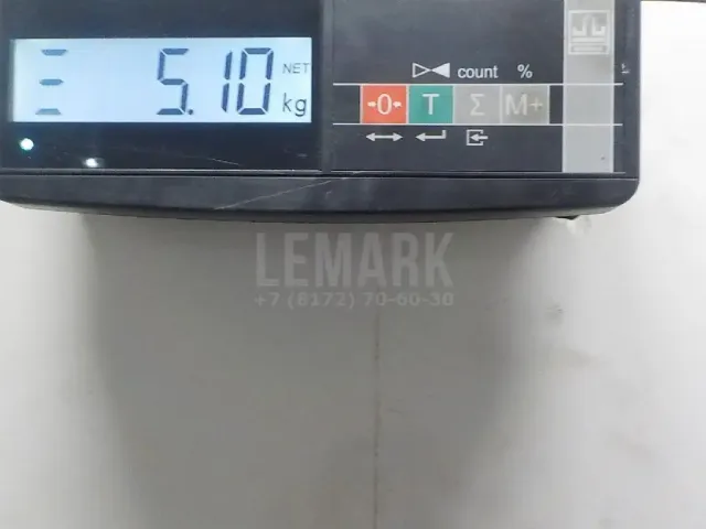 Стекло двери багажника