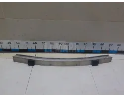 Усилитель переднего бампера