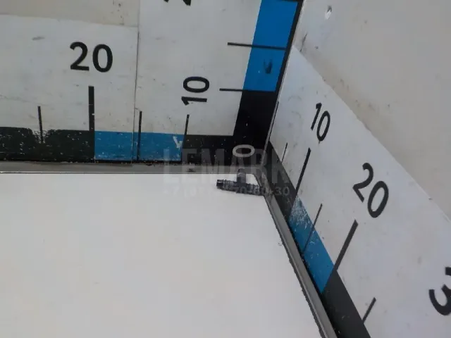 Тройник омывателя фар