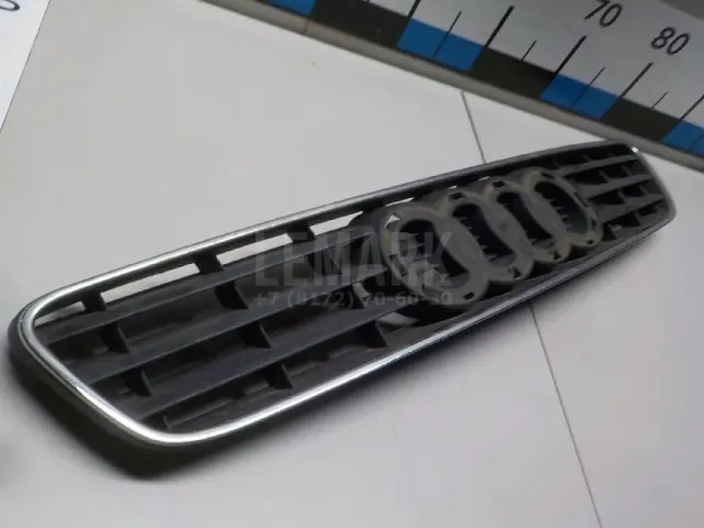 Решетка радиатора для  BMW X1 F48 2014-2022