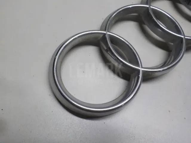 Эмблема для  BMW 3-serie E92/E93 2006-2012