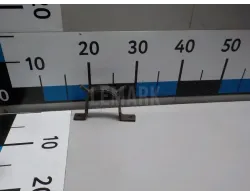 Крепеж рулевой рейки