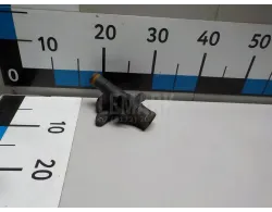 Фланец двигателя системы охлаждения