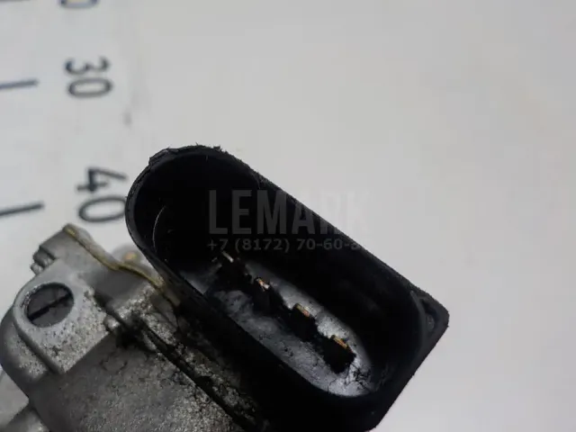Моторчик стеклоочистителя передний