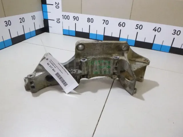 Кронштейн генератора для  Audi A3 (8L1) 1996-2003