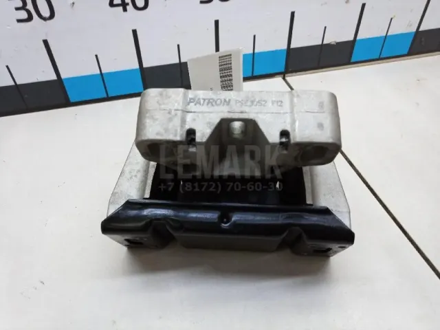 Опора двигателя левая для  Geely GC6 2014-2016