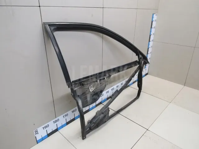 Рамка двери для  Ford Escape EUR 2007-2009
