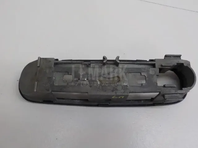 Кронштейн ручки для  Audi A2 [8Z0] 2000-2005