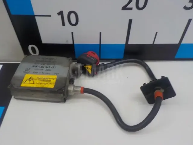 Блок ксеноновой лампы для  Ford Kuga 2008-2012