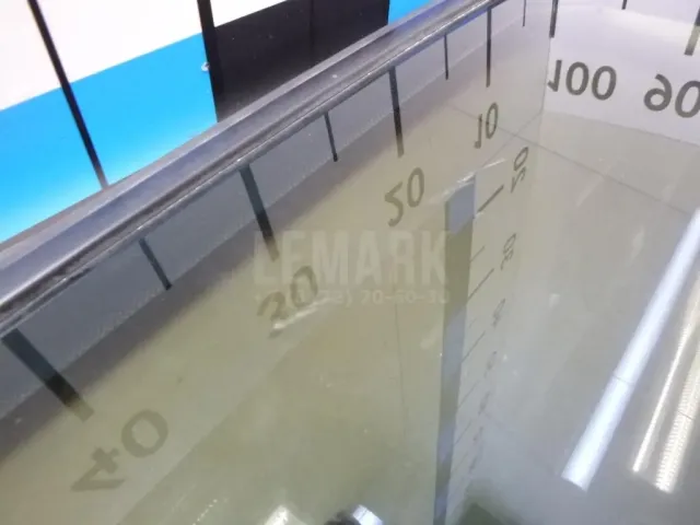 Стекло кузовное открывающееся (форточка) правое