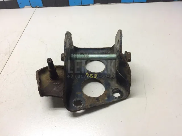 Кронштейн задней балки для  Citroen C4 Picasso 2006-2014