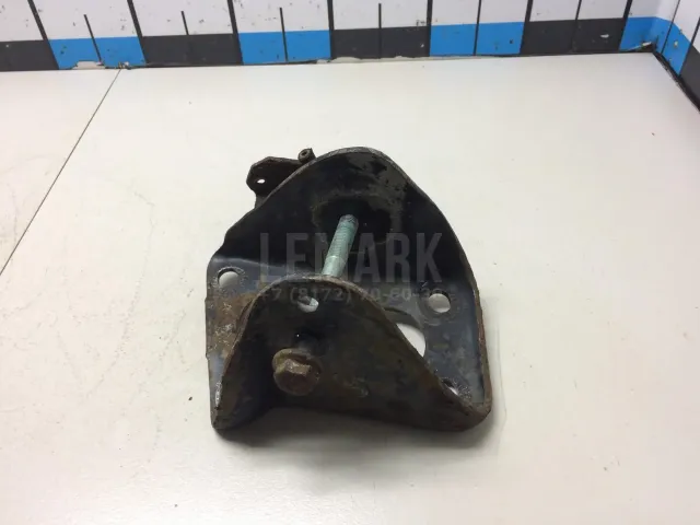 Кронштейн задней балки для  Citroen C4 Picasso 2006-2014
