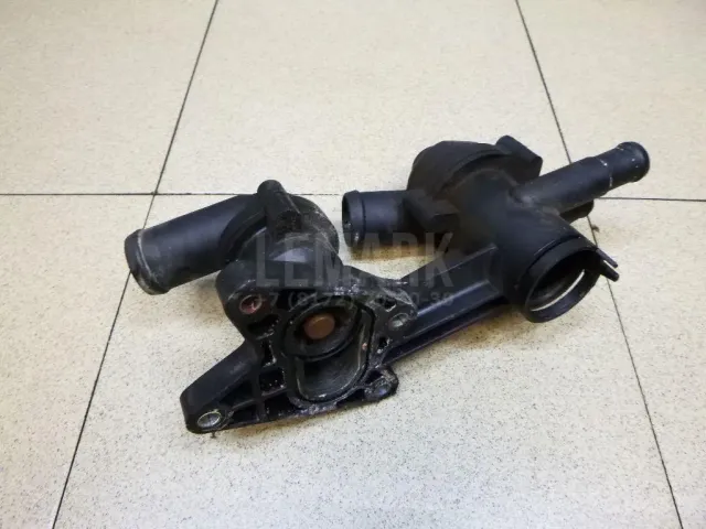 Корпус термостата для  BMW i3 (I01) 2013-2022