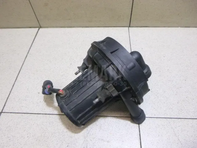 Насос воздушный для  Ford Kuga 2008-2012