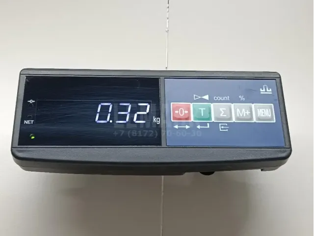 Петля капота левая