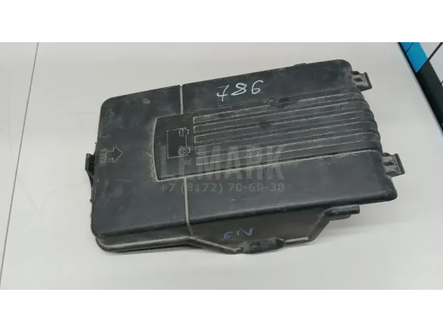 Крышка аккумулятора для  Audi A6 [C5] 1997-2004