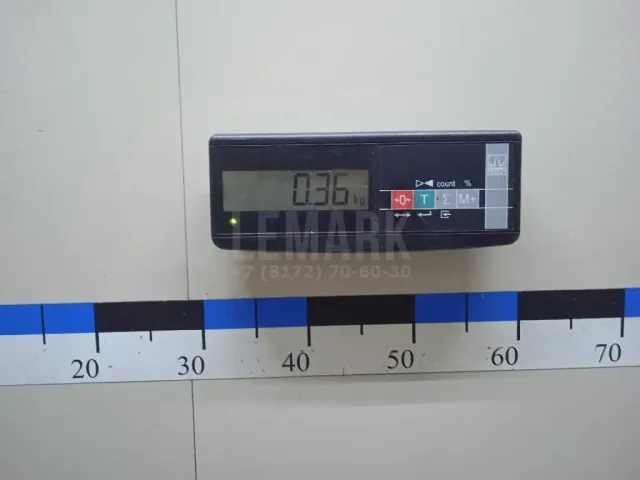 Крючок капота