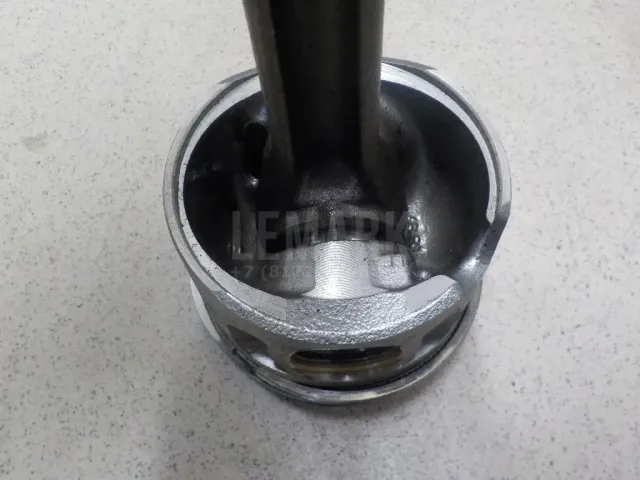 Поршень с шатуном для  BMW 1-serie E82/E88 2007-2013
