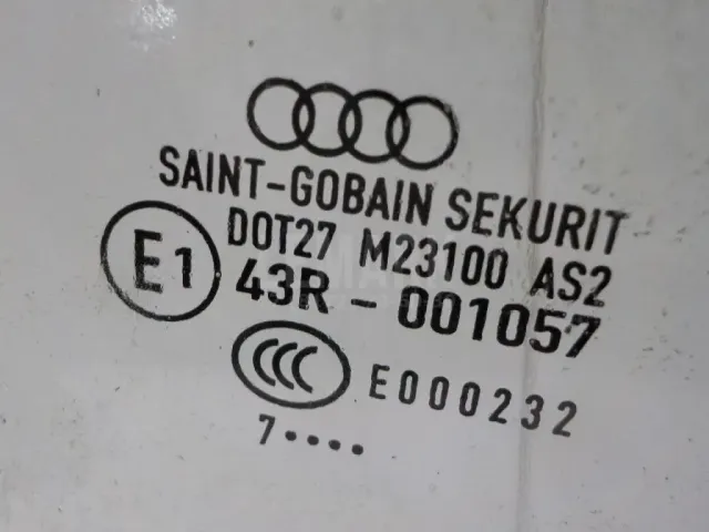 Стекло двери задней правой для  Audi A3 [8PA] Sportback 2004-2013