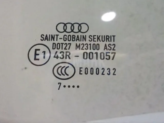 Стекло двери задней правой для  Audi A7 (4K8) 2018