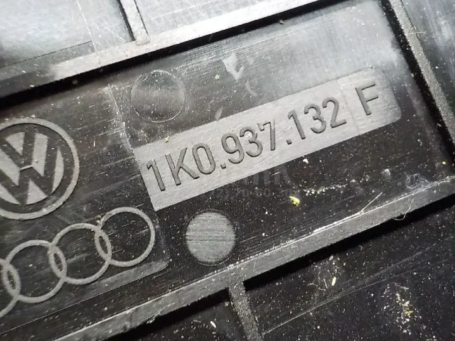 Крышка блока предохранителей для  BMW X6 F16/F86 2014-2020