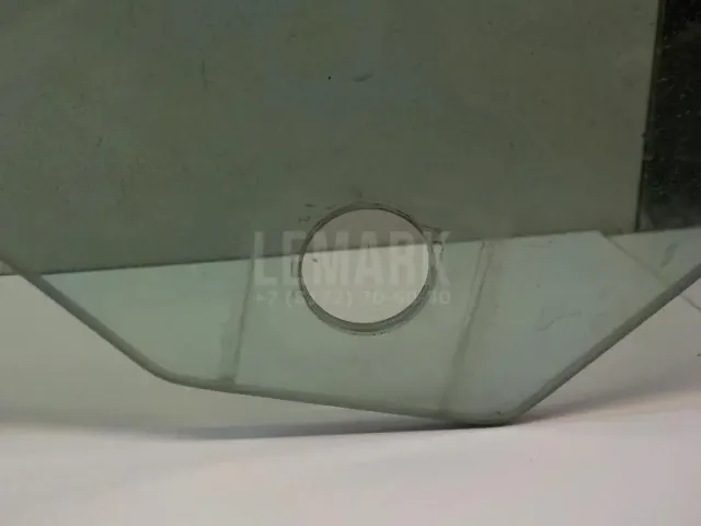 Стекло двери передней левой для  Citroen C2 2003-2008