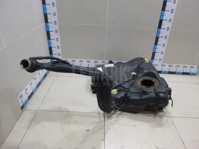 Бак топливный