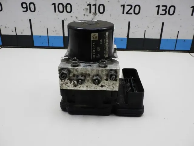 Блок ABS (насос) для  BMW X3 E83 2004-2010