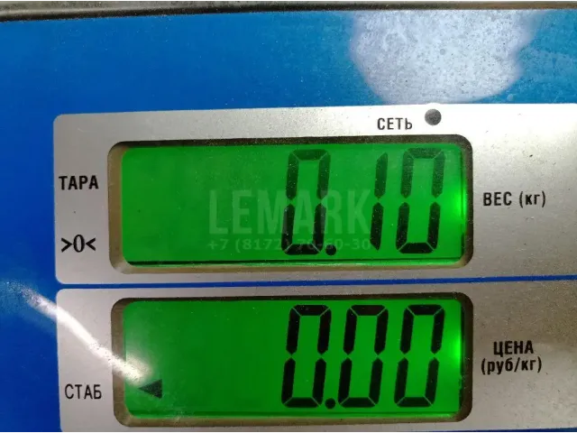 Болт крепления запасного колеса