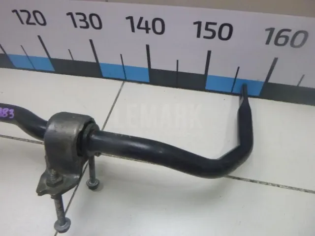 Стабилизатор передний