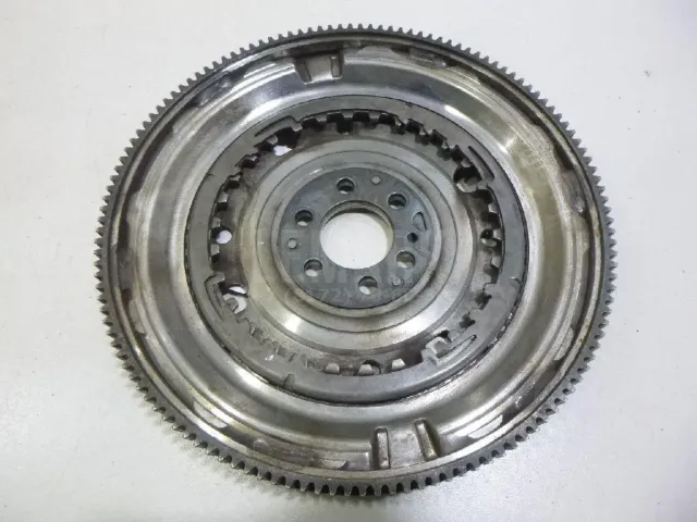 Маховик для  BMW 4-serie F32/F33/F82 2012-2020