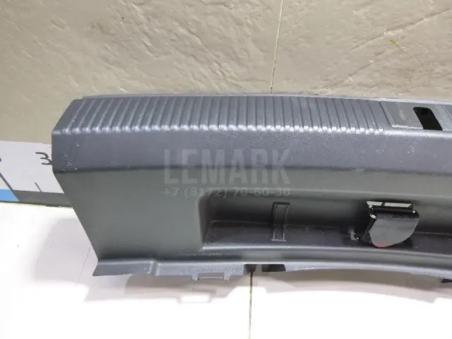 Обшивка багажника для  Ford Escape EUR 2007-2009